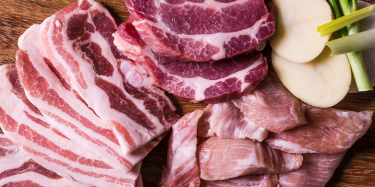 Raw Meat – Is it Safe or Spoiled?