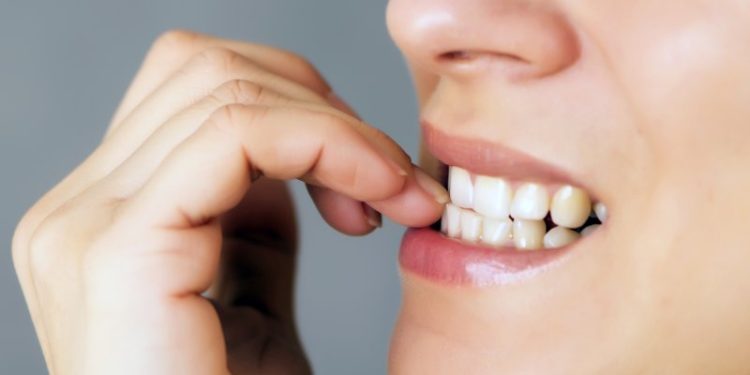 7 Habits to Avoid After Having Dental Implants